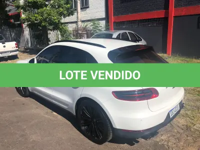 LOTE 001 - I/PORSCHE MACAN, fabricação/modelo 2015/2016, cor: branca