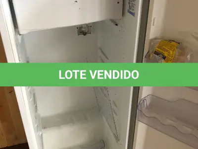 LOTE 245 - Geladeira Electrolux