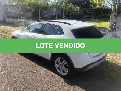 LOTE 002 - Veículo M.BENZ/GLA200 STYLE, fabricação/modelo 2017/2018, cor: branca