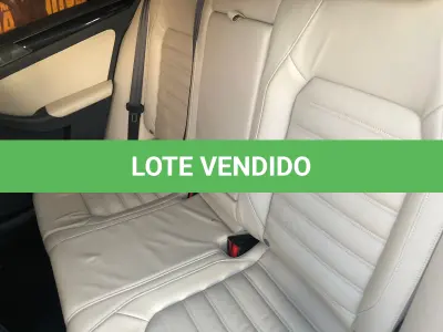 LOTE 001 - Veículo VW Volkswagen Jetta Highline 2.0 TSI 16v 4p Tiptronic, fabricação/modelo 2017/2017 (sem chave)
