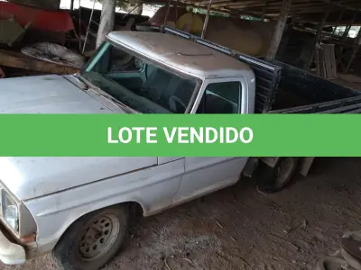 LOTE 002 - Caminhonete Ford/F1000 SS, fabricação/modelo 1989/1989