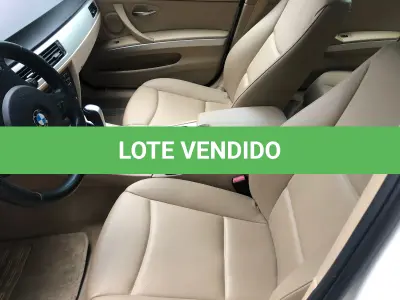 LOTE 000 - VEÍCULO I/BMW 318IA 2.0, 2011/2012