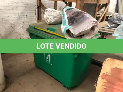 LOTE 006 - LIXEIRA CONTAINER C/ TAMPA, VERDE