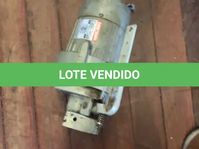 LOTE 222 - Motor de máquina