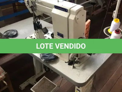 LOTE 161 - Máquina de costura