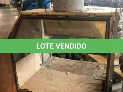 LOTE 227 - Cabine de pintura