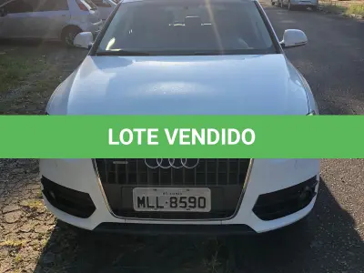 LOTE 003 - I/AUDI Q3 2.0 TFSI, fabricação/modelo 2013/2014, cor: branca