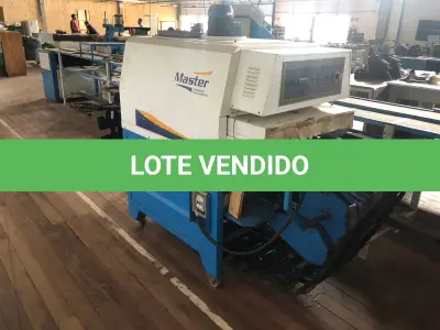 LOTE 211 - Forno conformador quente Master