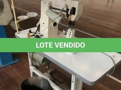 LOTE 147 - Máquina de costura