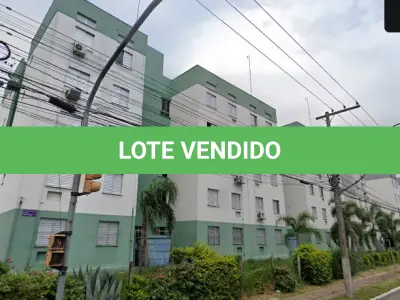 LOTE 000 - Os direitos e ações sobre o apartamento nº 503, bloco F, do Cond. Res. Maria Gonçalves, c/entrada pelo nº 5435 da Av. Bento Gonçalves