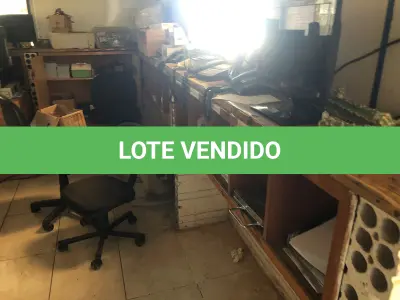 LOTE 028 - 3CADEIRAS C/ RODÍZIO