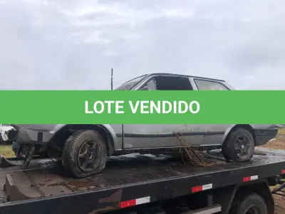 LOTE 004 - VW/Voyage GL, cor prata, fabricação/modelo 1991/1991