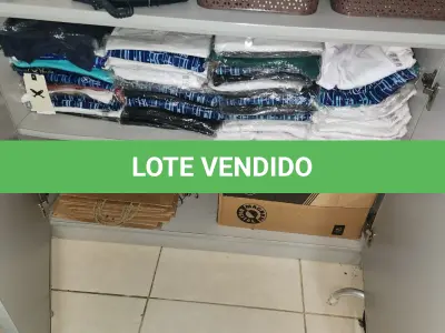 LOTE 176 - LOTE DE ROUPAS