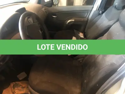 LOTE 001 - Citroen/C3 XTR, 1.4 Flex, cor prata, fabricação/modelo 2007/2008