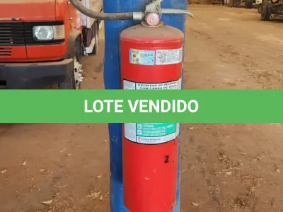 LOTE 053 - 4 EXTINTORES