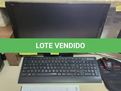 LOTE 131 - 2 MONITORES 19"