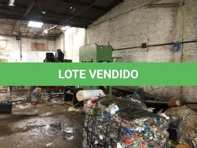 LOTE 000 - PAVILHÃO EM CACHOEIRINHA  Rua São Salvador nº 486 com a área superficial de 360,00m²