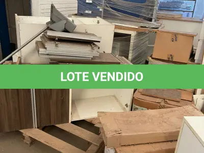 LOTE 040 - LOTE DE MÓVEIS DE DESMONTADOS