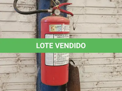 LOTE 053 - 4 EXTINTORES