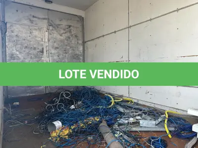 LOTE 000 - FORD CARGO 815 E ANO 2011