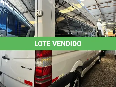LOTE 003 - SPRINTER 415 VAN LUXO DIESEL, ANO 2019