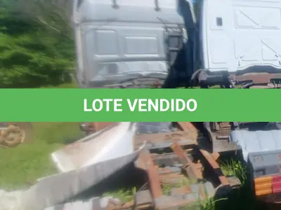 LOTE 007 - Iveco Stralis NR 570-S41T 3 Eixos 2p, fab/mod 2010/2010