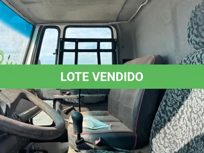LOTE 000 - FORD CARGO 815 E ANO 2011