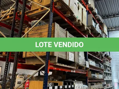 LOTE 037 - Lote de materiais que estão nas prateleiras (sem as prateleiras)