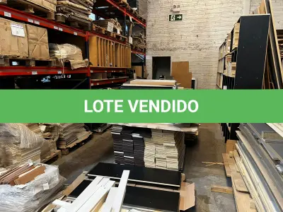 LOTE 034 - Lote de placas de MDF e MDP e corrugados (retalhos e placas)