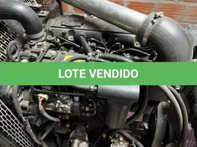 LOTE 121 - Gerador 110KVA motor Perkins 