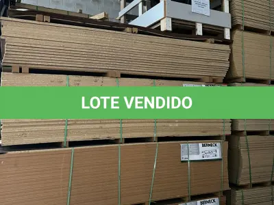 LOTE 132 - Lote de placas em MDF e MDP