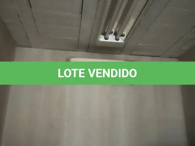 LOTE 063 - Ar-condicionado 