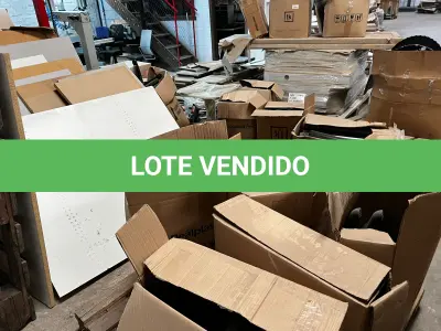 LOTE 071 - Lote de partes de mesas 