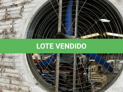 LOTE 089 - Ventilado fixo de parede