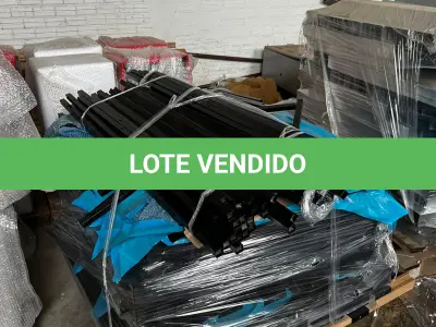 LOTE 128 - Lote de estruturas metálicas 