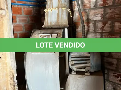 LOTE 056 - Exaustor com dutos 
