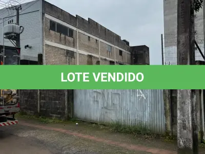 LOTE 002 - Um terreno, sem benfeitorias, com a superfície de 436,20 m²,