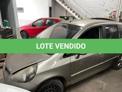 LOTE 000 - Honda/Fit LX, cor dourada, fabricação/modelo 2004/2004