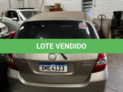 LOTE 000 - Honda/Fit LX, cor dourada, fabricação/modelo 2004/2004