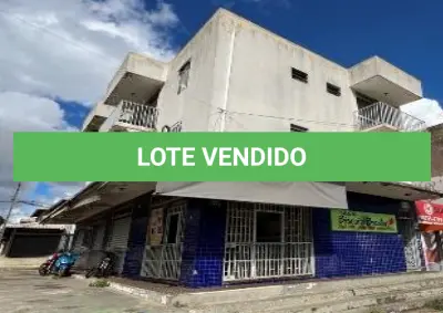 LOTE 001 - Prédio comercial de esquina possuindo 04 pavimentos