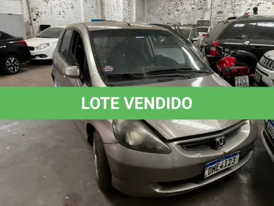 LOTE 000 - Honda/Fit LX, cor dourada, fabricação/modelo 2004/2004