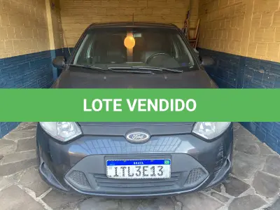 LOTE 000 - LEILÃO DE VEÍCULO  FORD/FIESTA 1.6 FLEX, 2012/2013