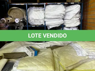 LOTE 007 - Lote de colchoes e mantas massageadoras, lote de espumas e colchões,