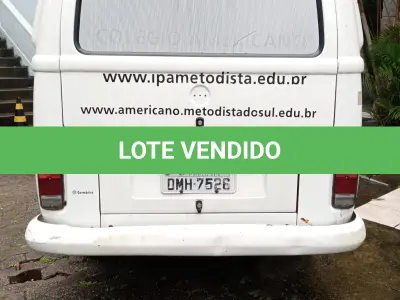 LOTE 015 - KOMBI