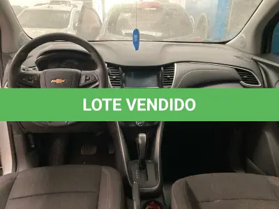 LOTE 001 - GM – Chevrolet – TRACKER LT 1.4 Turbo 16V Flex 4x2 aut., fabricação/modelo 2018/2018, cor: prata