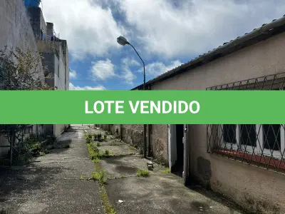 LOTE 001 - 2 IMÓVEIS (ENGLOBADOS) NAS RUAS SEN. SALGADO FILHO - ALVARO DA COSTA