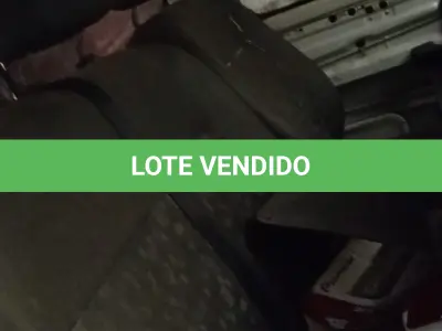 LOTE 030 - KOMBI