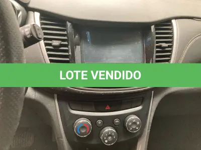 LOTE 001 - GM – Chevrolet – TRACKER LT 1.4 Turbo 16V Flex 4x2 aut., fabricação/modelo 2018/2018, cor: prata