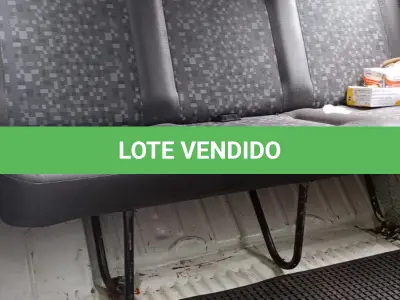 LOTE 015 - KOMBI