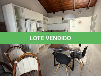 LOTE 002 - O apartamento nº 502 e o Box n° 19, do Edifício Residencial Bella Mare, situado à avenida Beira Mar, nº 1035, em Capão da Canoa/RS. (ATENÇÃO OS MOVEIS, AR CONDICIONADO, EQUIPAMENTOS, CORTINAS NÃO ESTÃO INCLUIDOS NO LEILÃO E SERÃO RETIRADOS APÓS O LEILÃO) DETALHES COM O LEILOEIRO